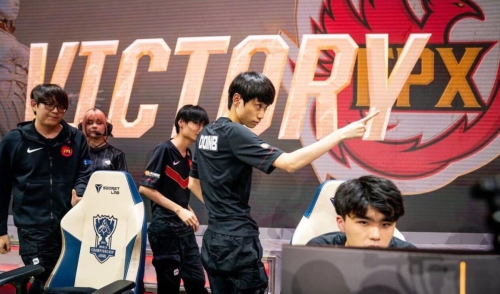 在短短一年 在短短一年