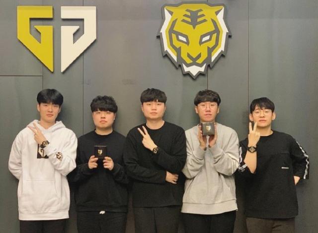 机会在今夏 机会在今夏