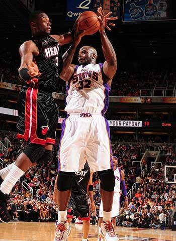 一方首回合 一方首回合